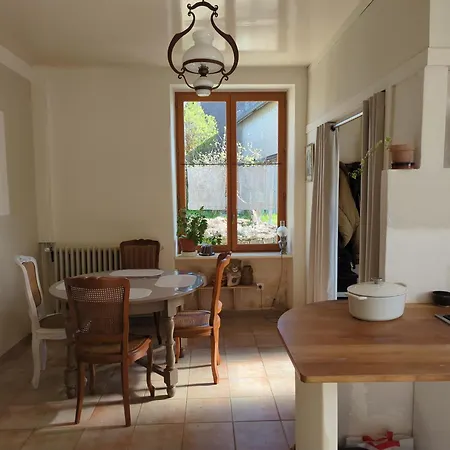 Bed & Breakfast Les Roises *